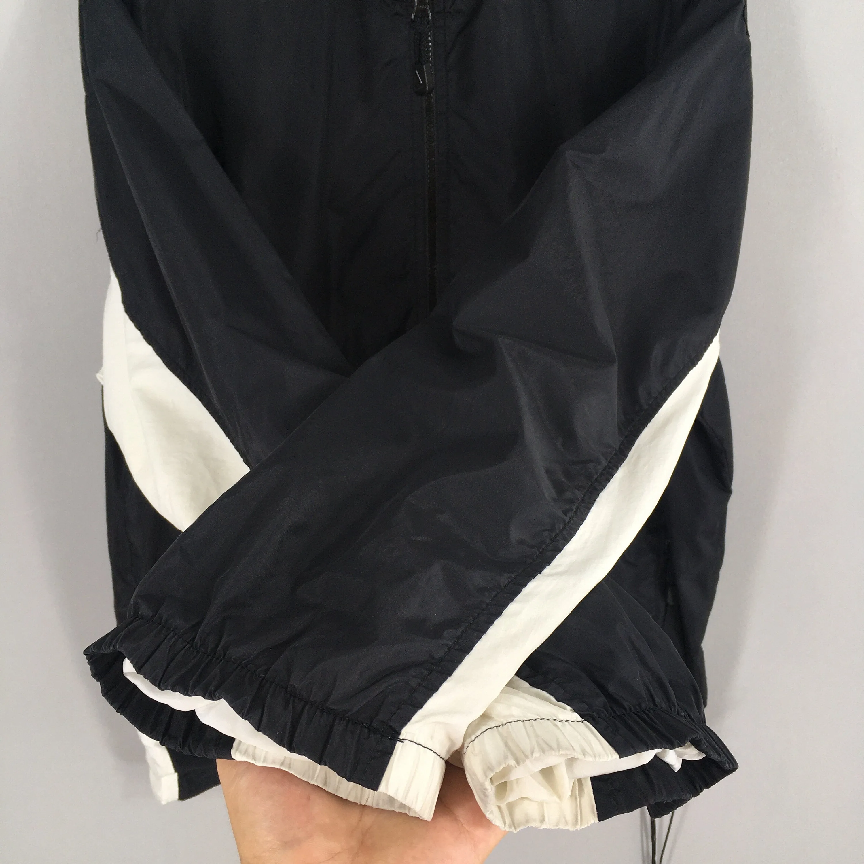 Nike Windbreaker Black Jacket Large