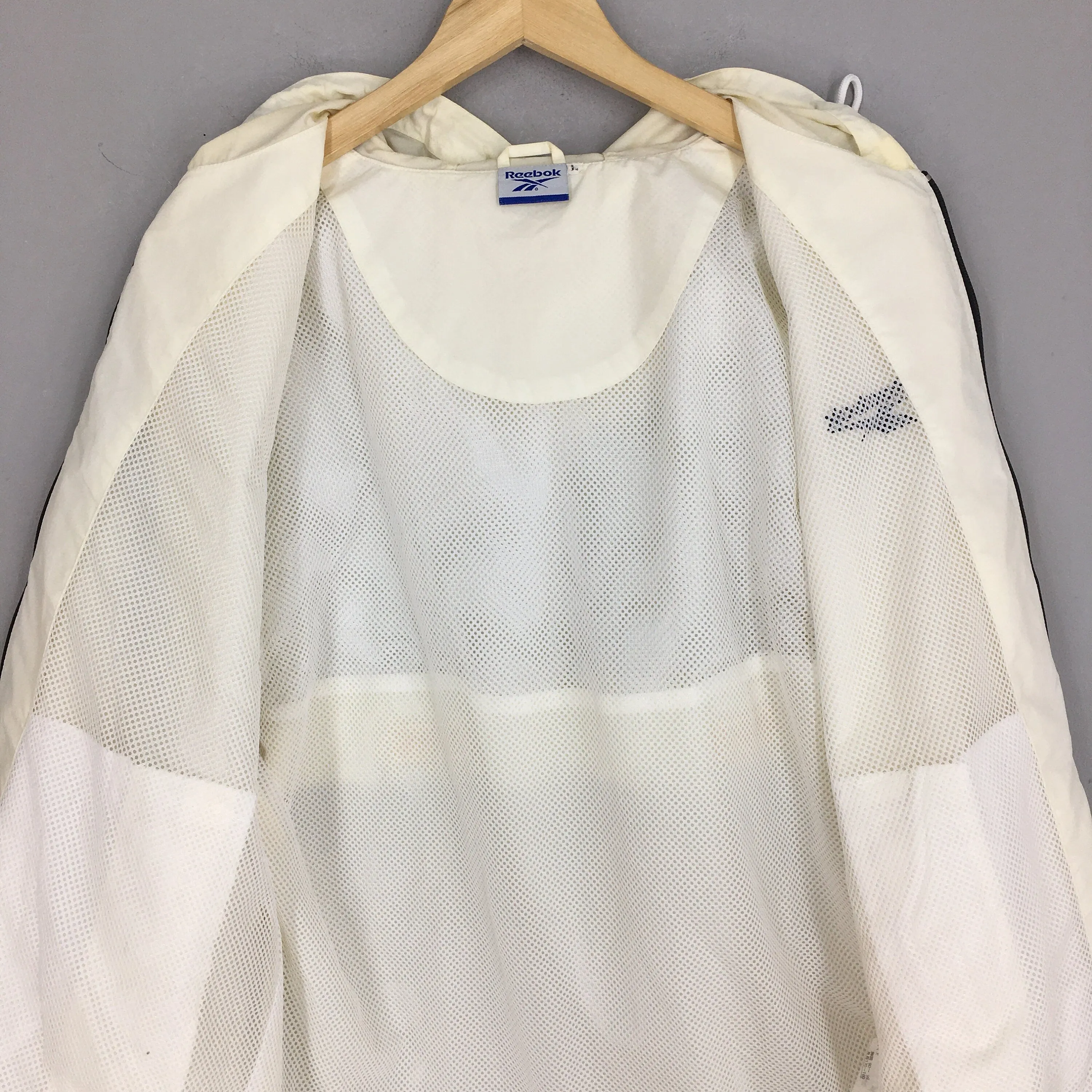 Reebok Windbreaker Jacket Large